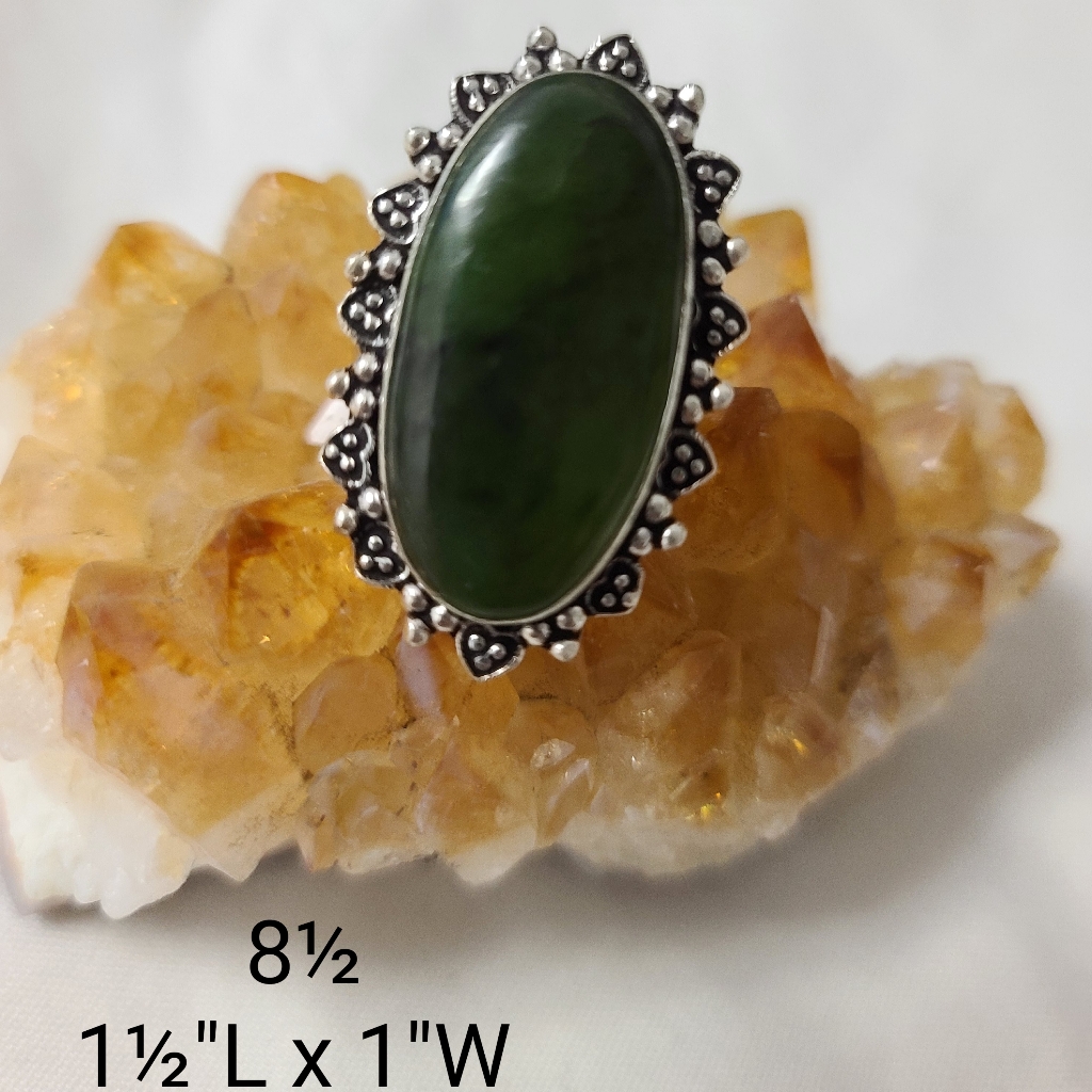 New*Vintage Green Jade Silver Ring